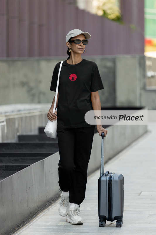 Akaame Studio™ Naruto Tee - Itachi Uchiha